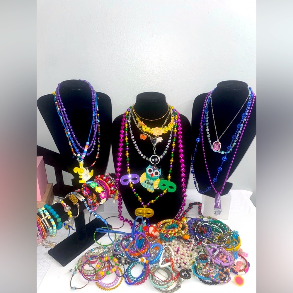 Assorted Fashion Jewelry Lot for Girls #218 - Picture 1 of 10